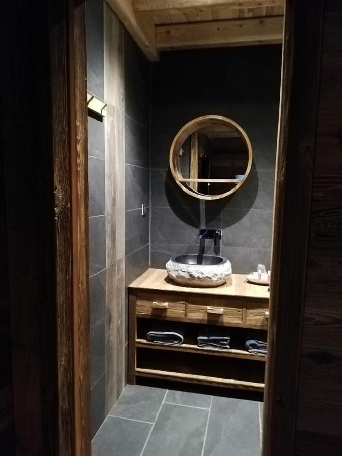 Chambres Et Tables D'Hotes Le Choton A Nono - Col Du Joly Beaufortain 오틀루스 외부 사진